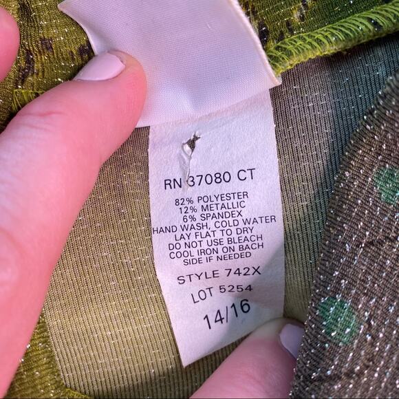 Studio C Green Floral Print Sparkle Tank 14/16 - Picture 8 of 8